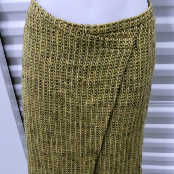 Barneys New York Gold Brocade Pencil Skirt sz 8 - Picture 2 of 8